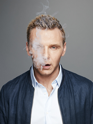 Jeanfi - Stewart devenu humoriste