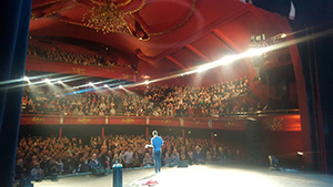 Jeanfi - Stewart devenu humoriste