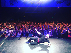 Jeanfi - Stewart devenu humoriste